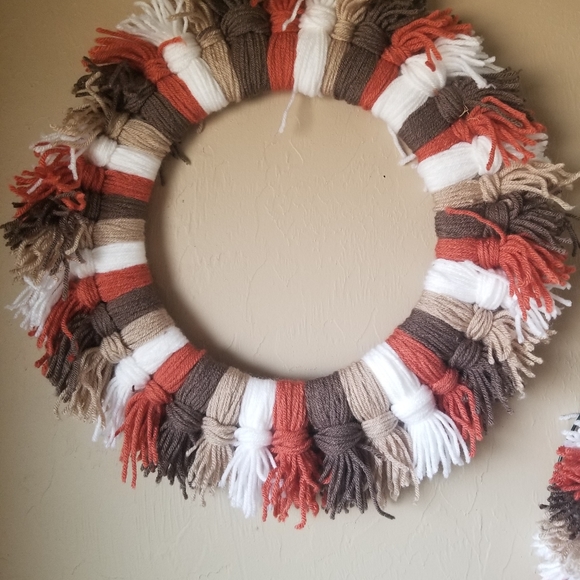 Beautiful wreath set - Picture 2 of 4